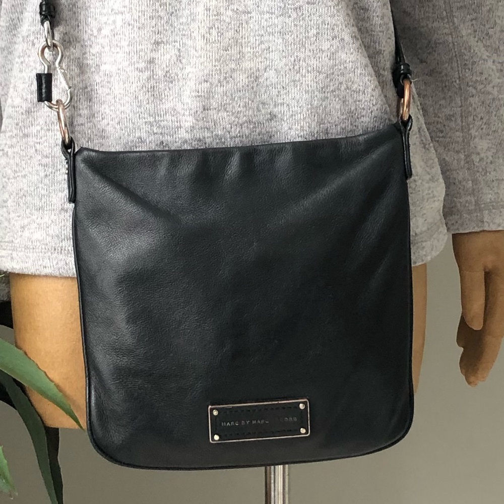 Vintage Marc by Marc Jacobs Too Hot To Handle, Sia Crossbody, Original Release